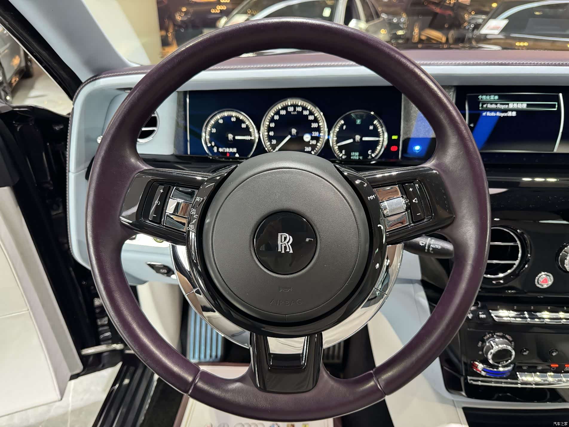 Rolls-Royce Phantom, 2021 7
