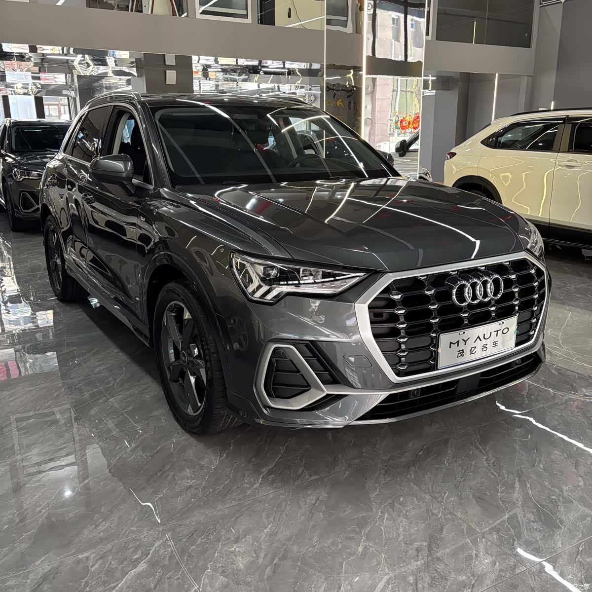 Audi Q3, 2022 1