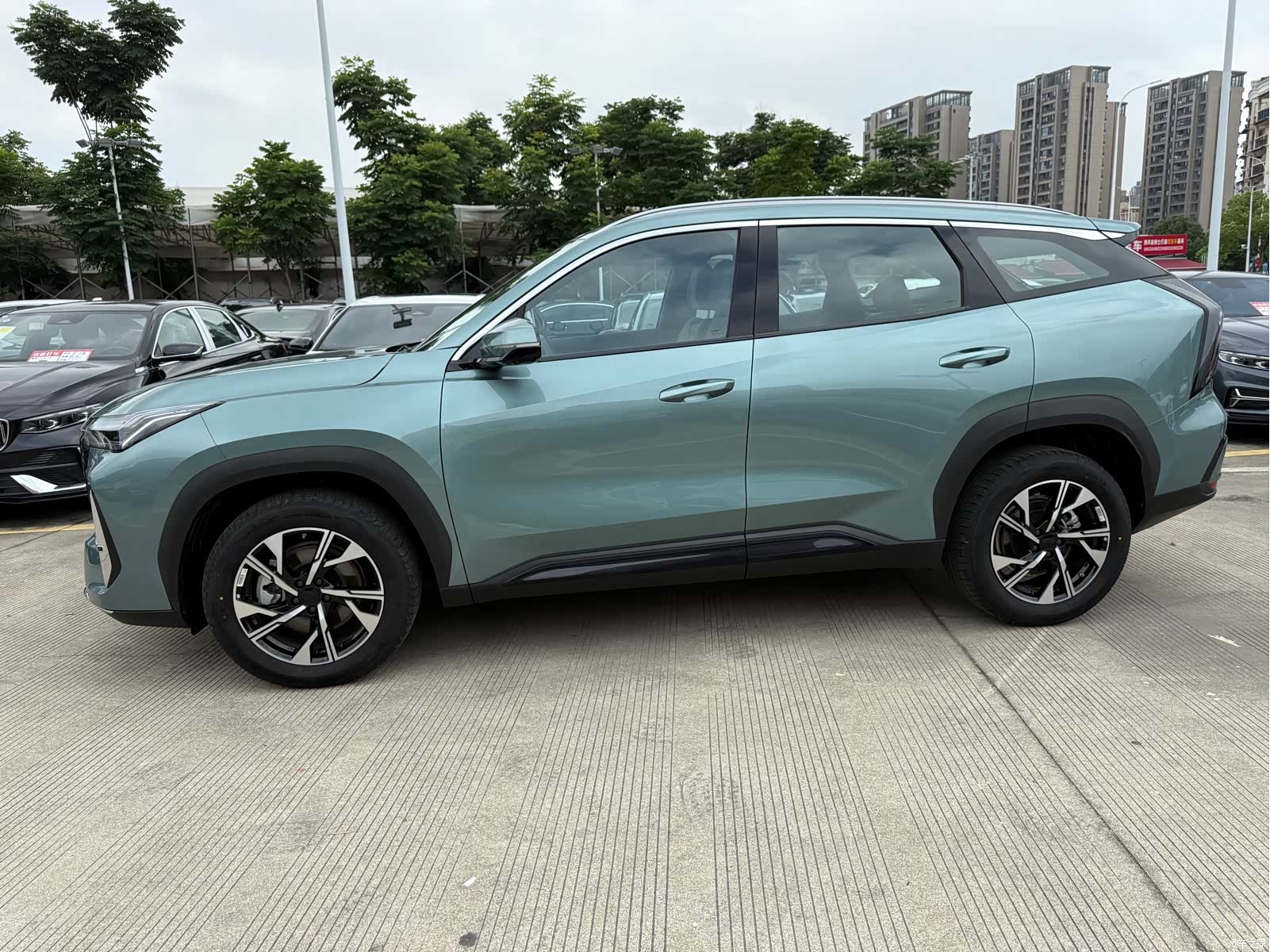 Geely Boyue, 2026 4
