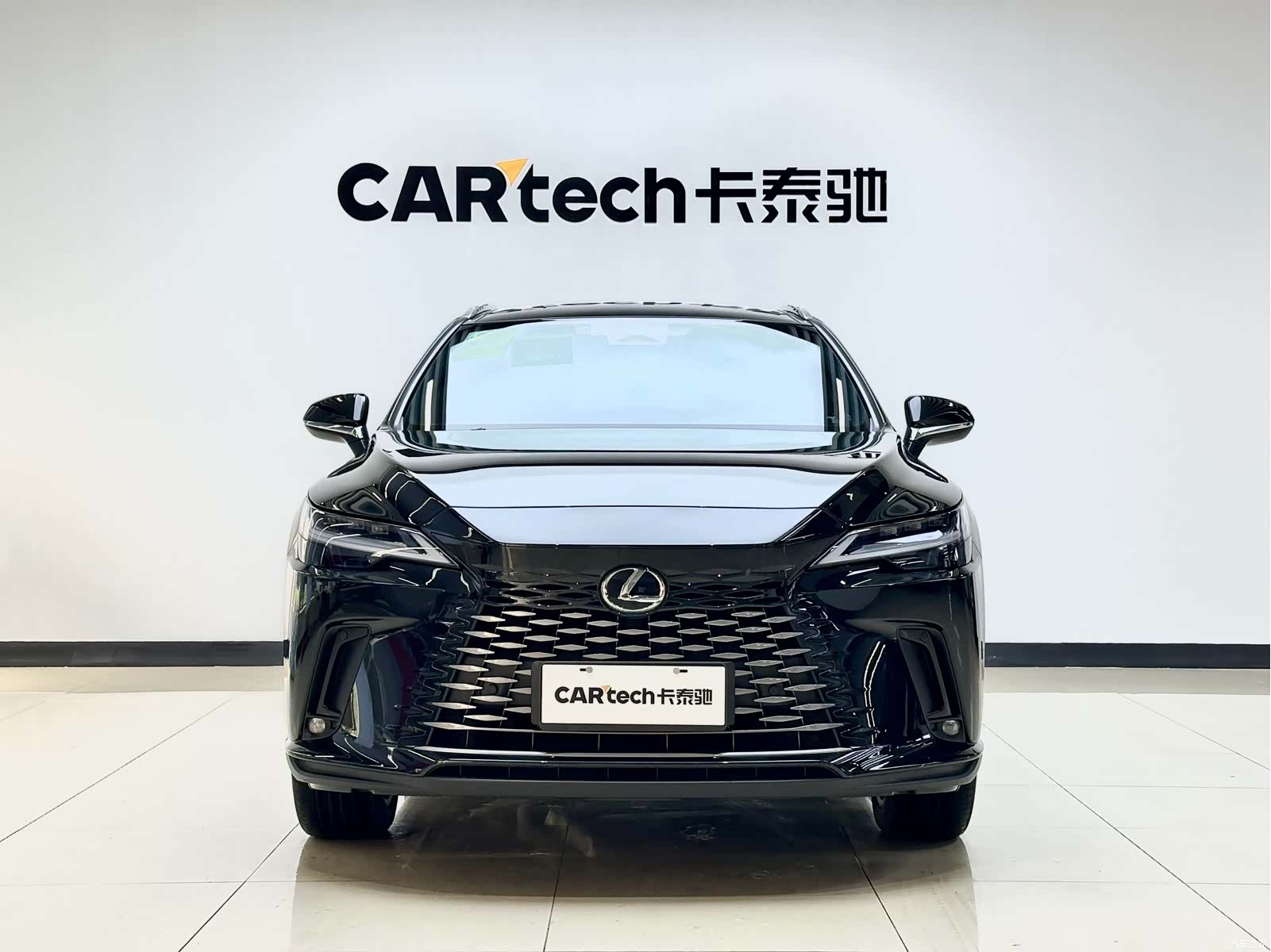 Lexus RX, 2025 2