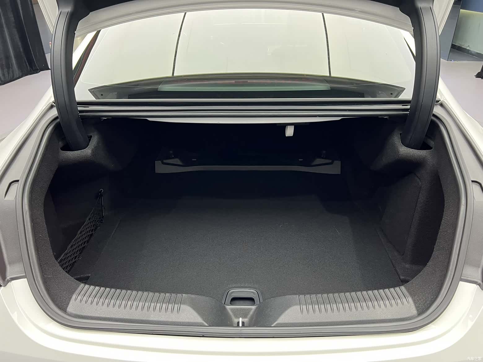 Mercedes-Benz CLS, 2021 17