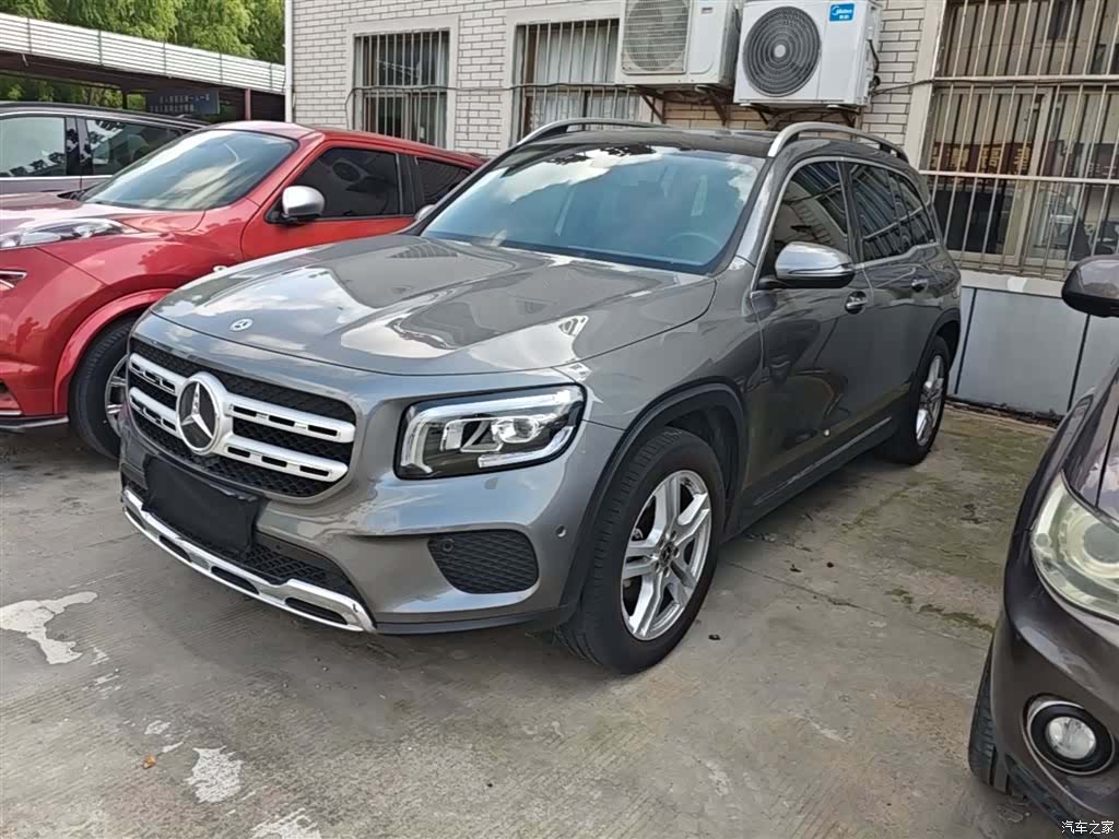 Mercedes-Benz GLB