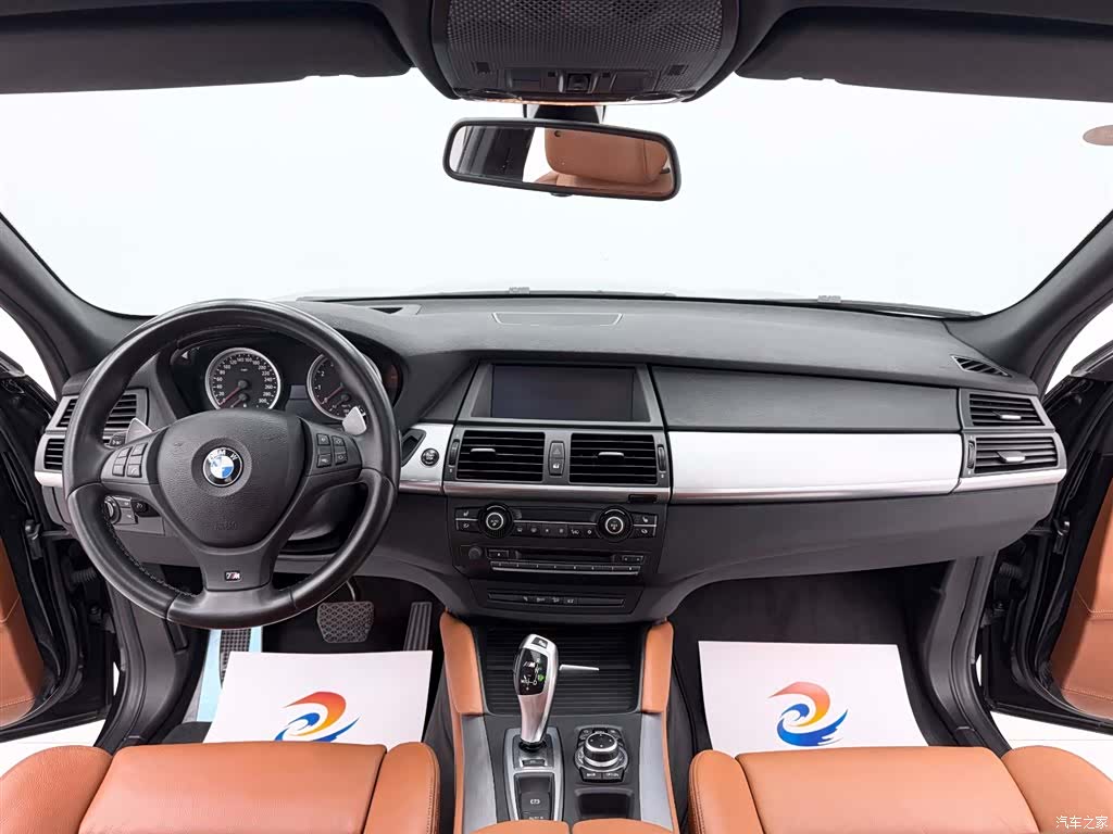 BMW X5, 2011 10