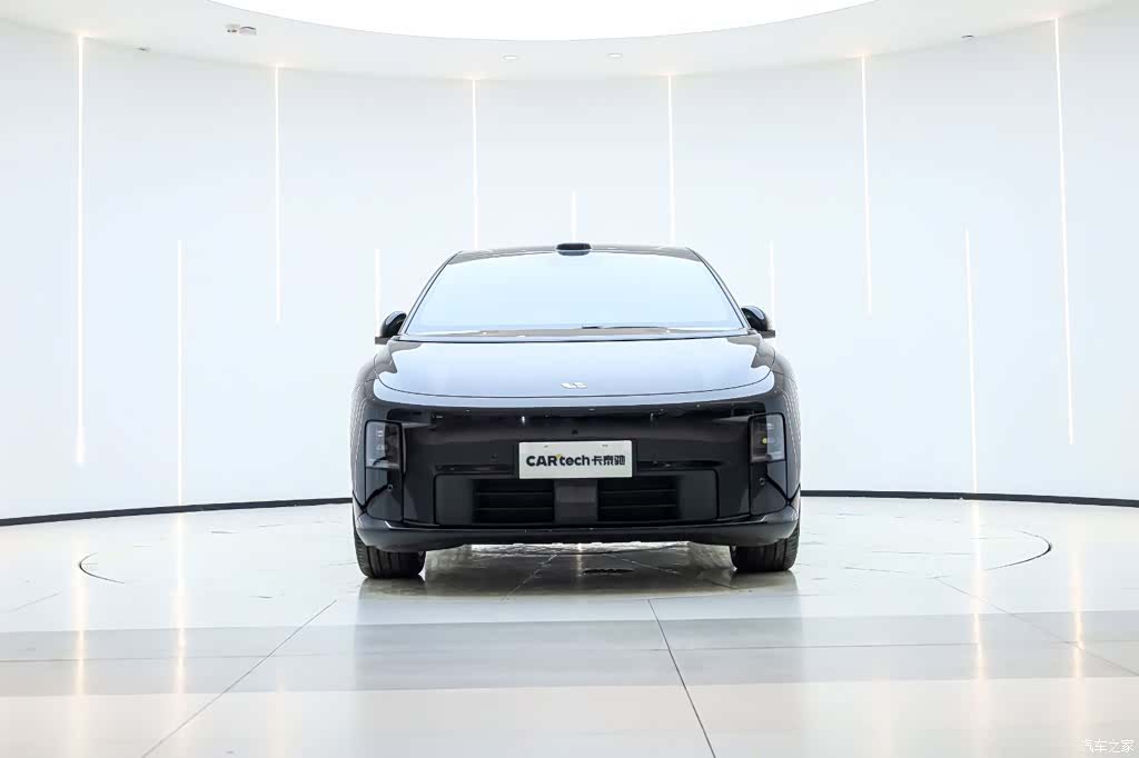 Li Auto i6, 2025 3