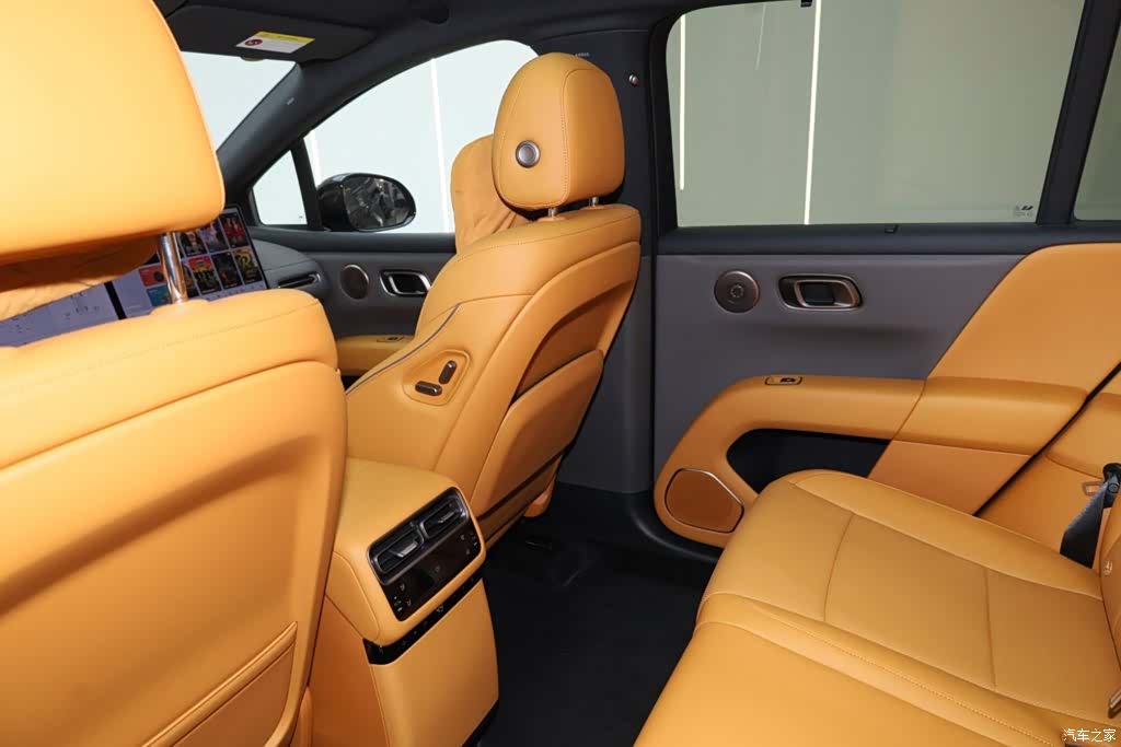 Li Auto i6, 2025 27