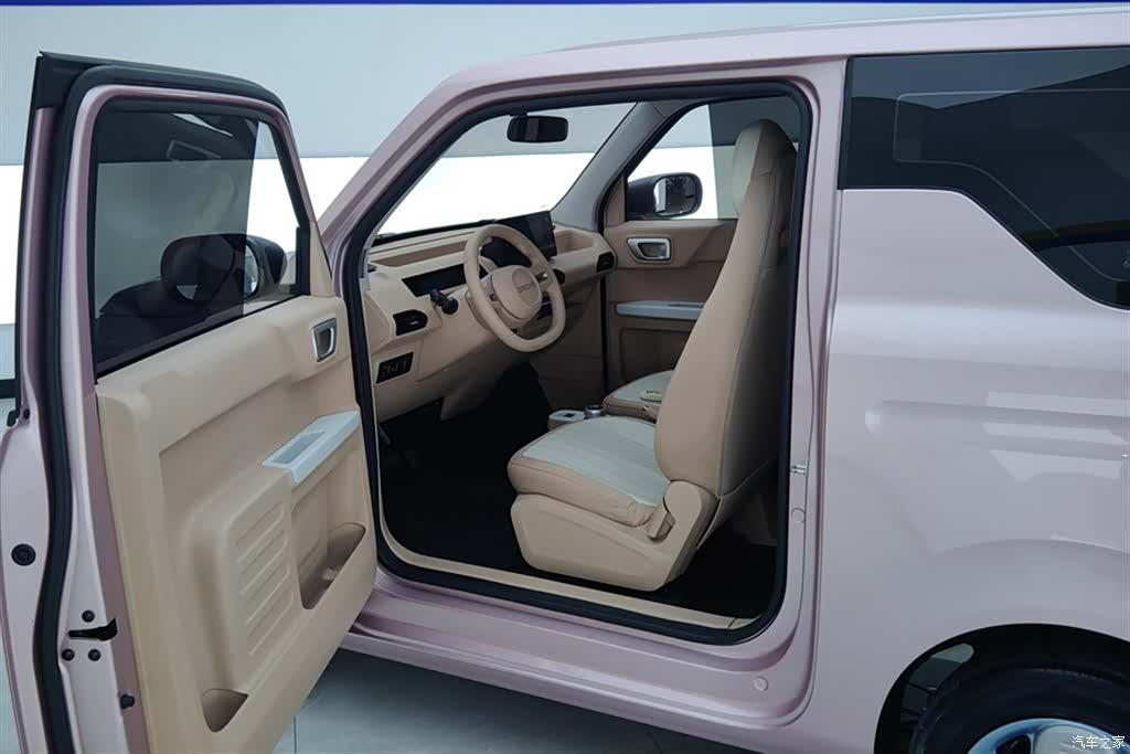 Geely Panda, 2023 9