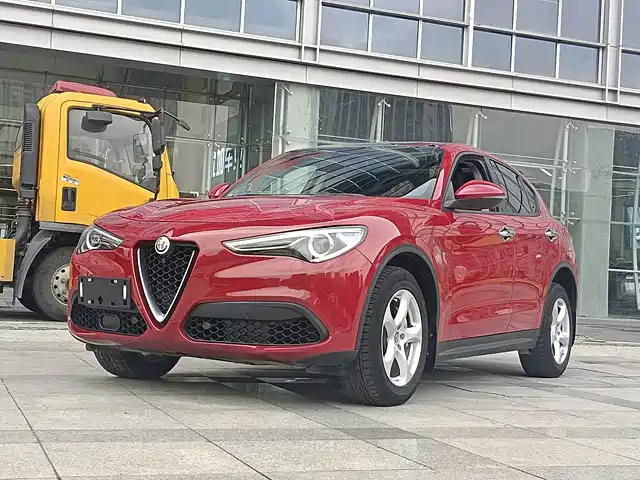 Alfa Romeo Stelvio 2019 — купить из Китая под заказ