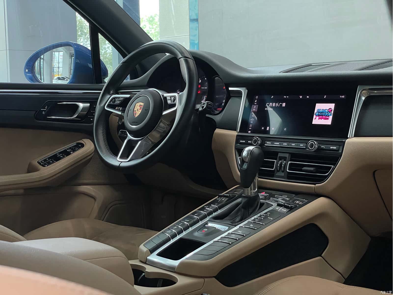 Porsche Macan, 2020 10