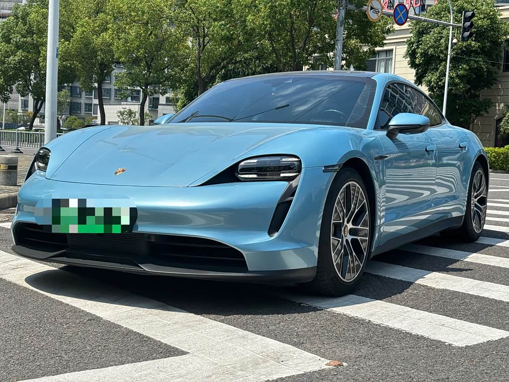 Porsche Taycan