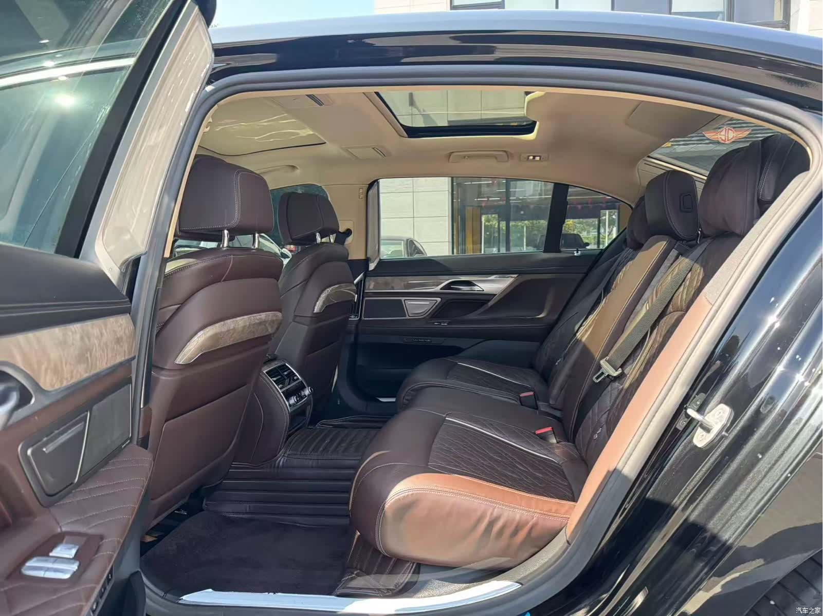 BMW 7 Series, 2021 6