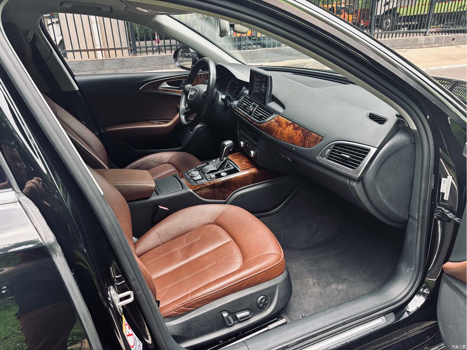 Audi A6L, 2016 8
