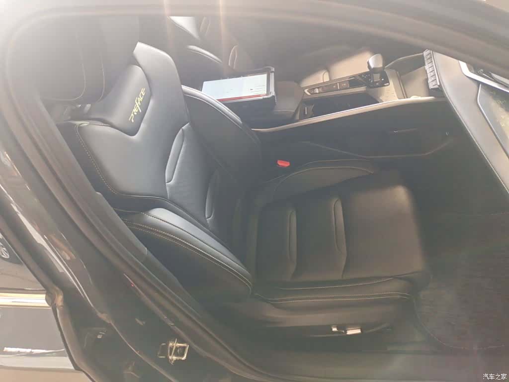 Geely Preface, 2023 25