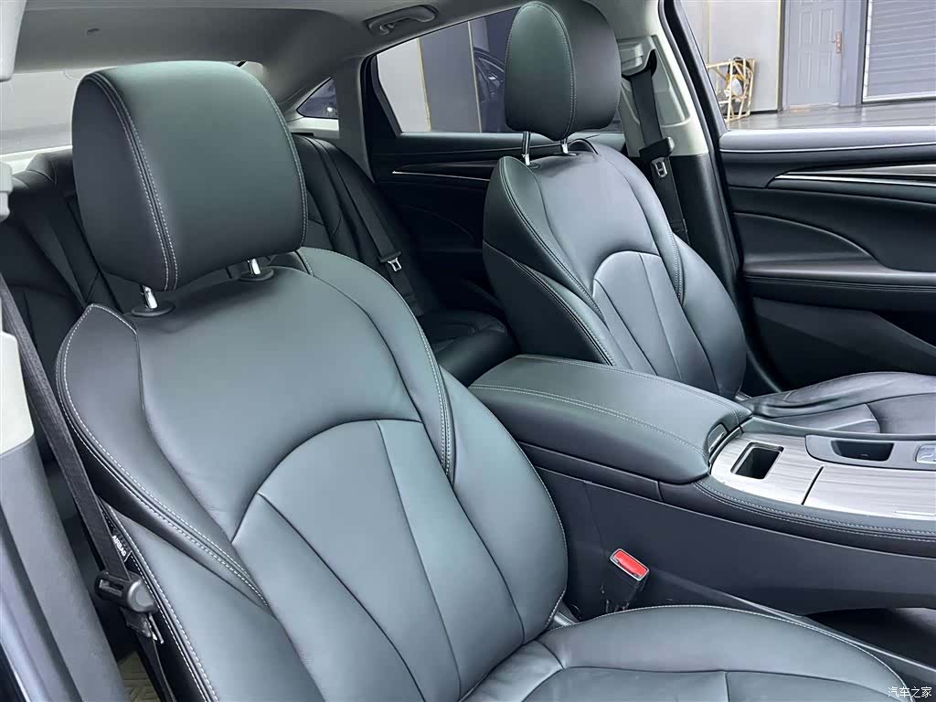 Buick LaCrosse, 2022 20