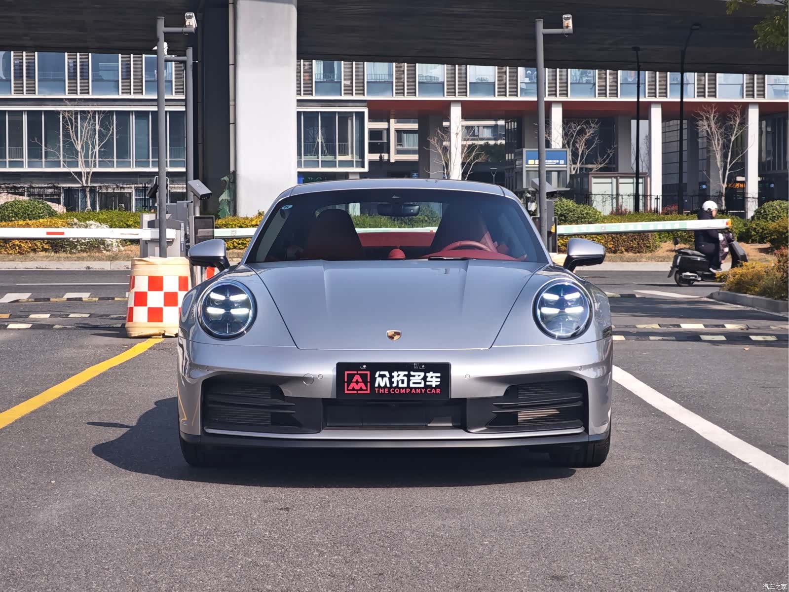 Porsche 911, 2025 2