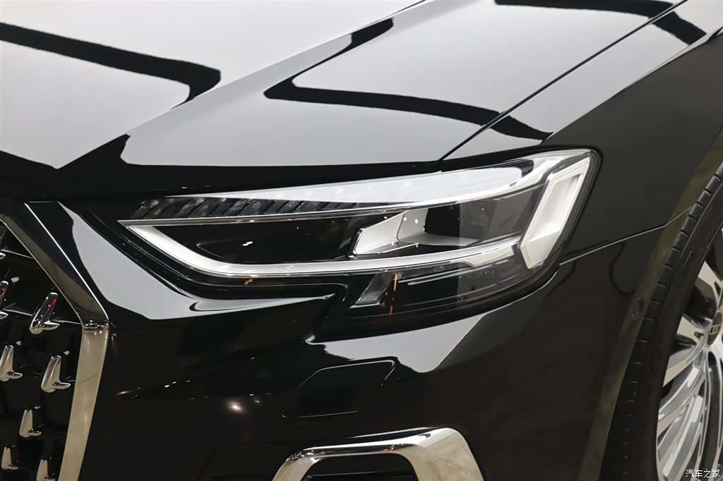 Audi A8L, 2024 26