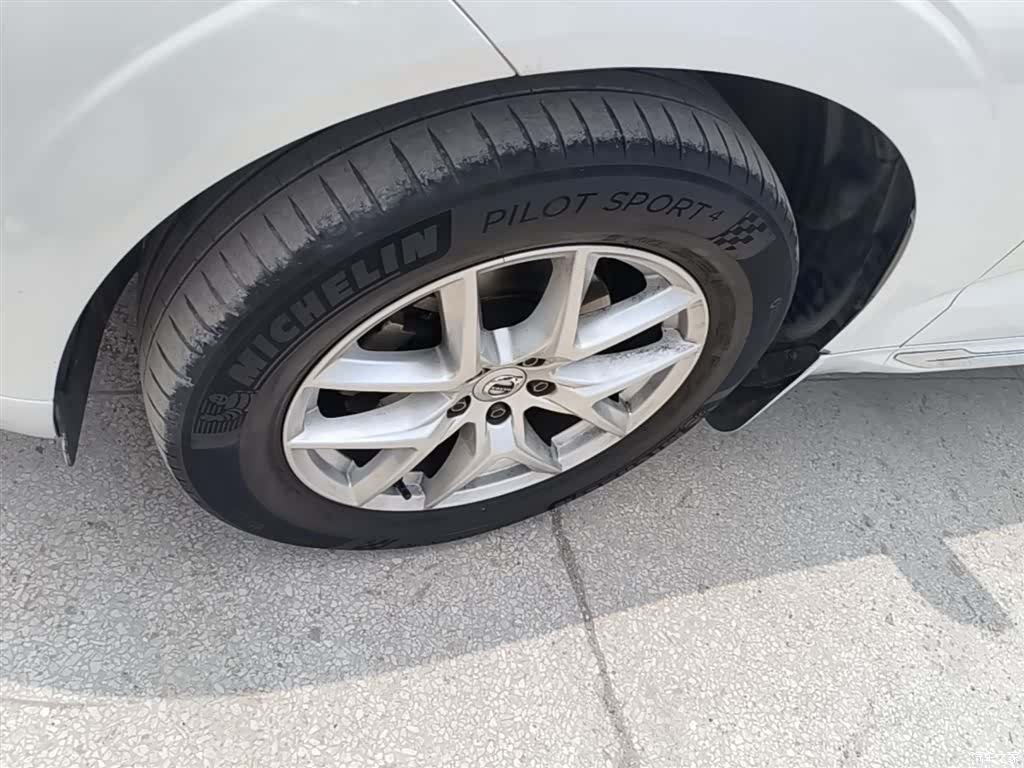 Volvo XC60, 2019 23