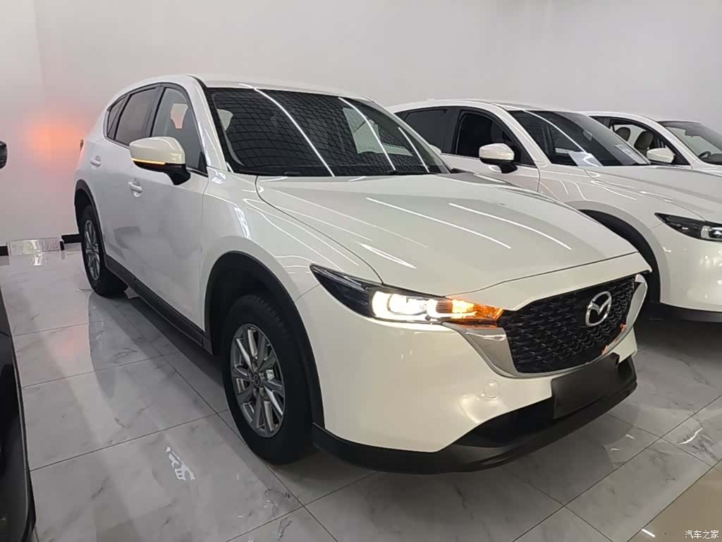 Mazda CX-5, 2024 4