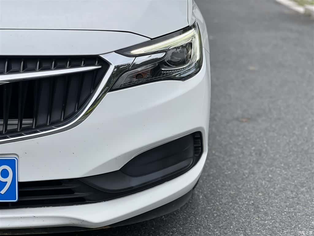 Buick GL6, 2021 24