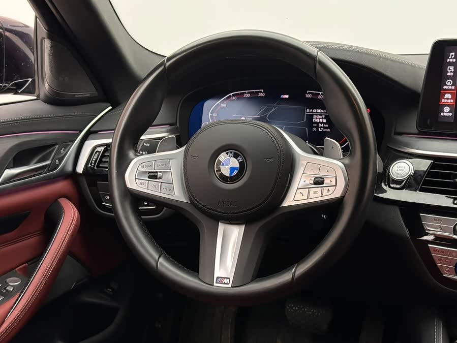BMW 5 Series 2024, фото 11