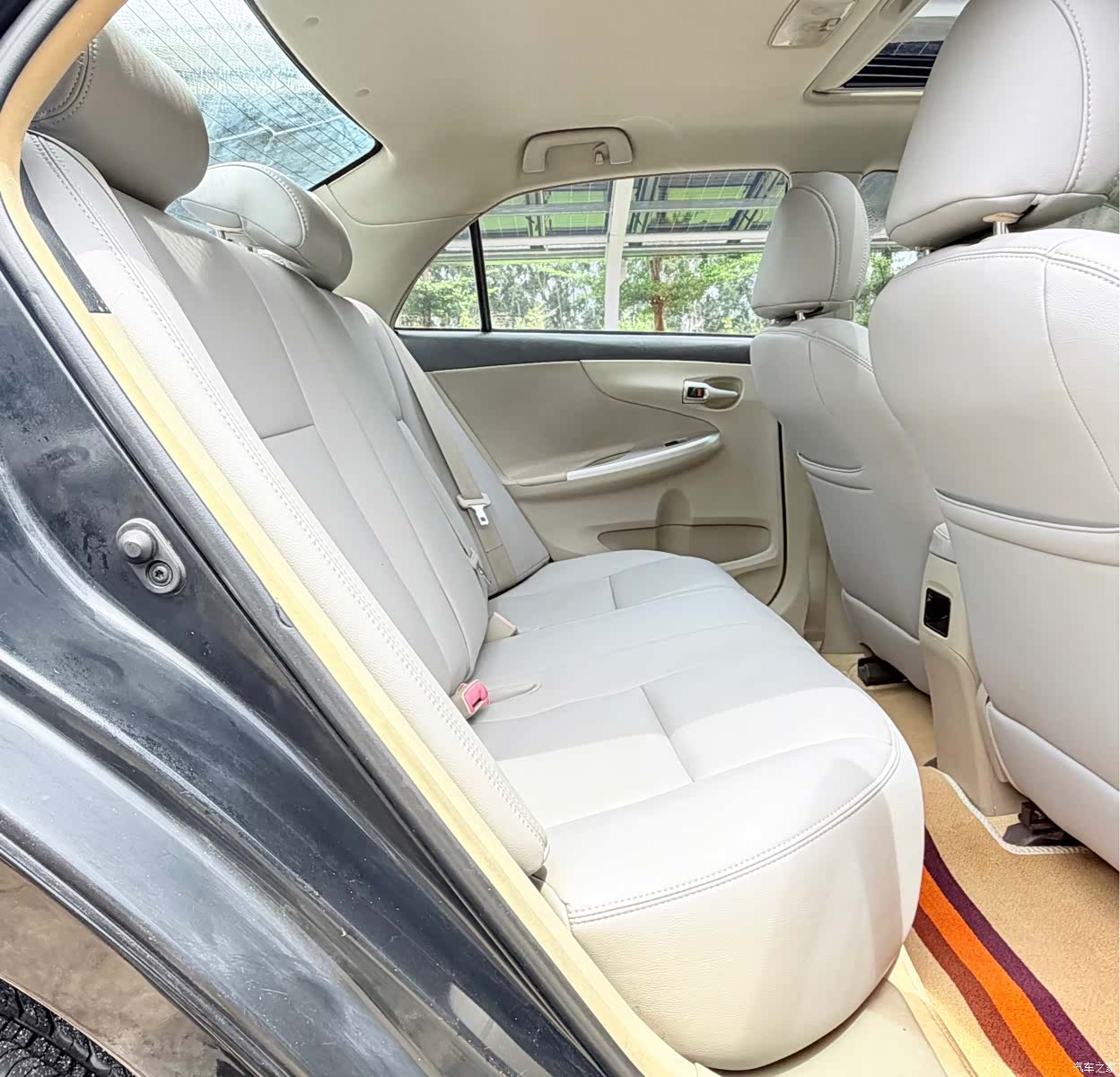 Toyota Corolla, 2010 16