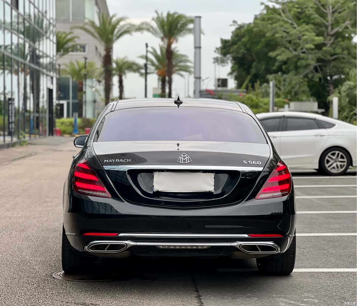 Maybach S-Class, 2019 16