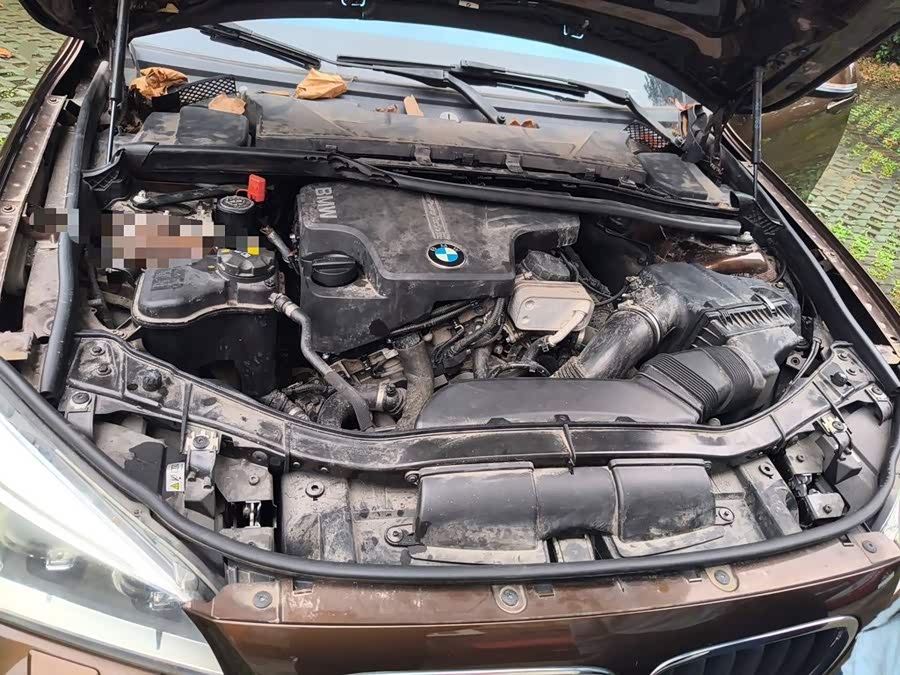 BMW X1 2015, фото 16