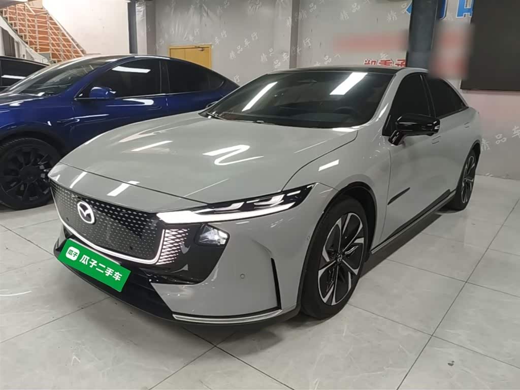 Mazda EZ-6