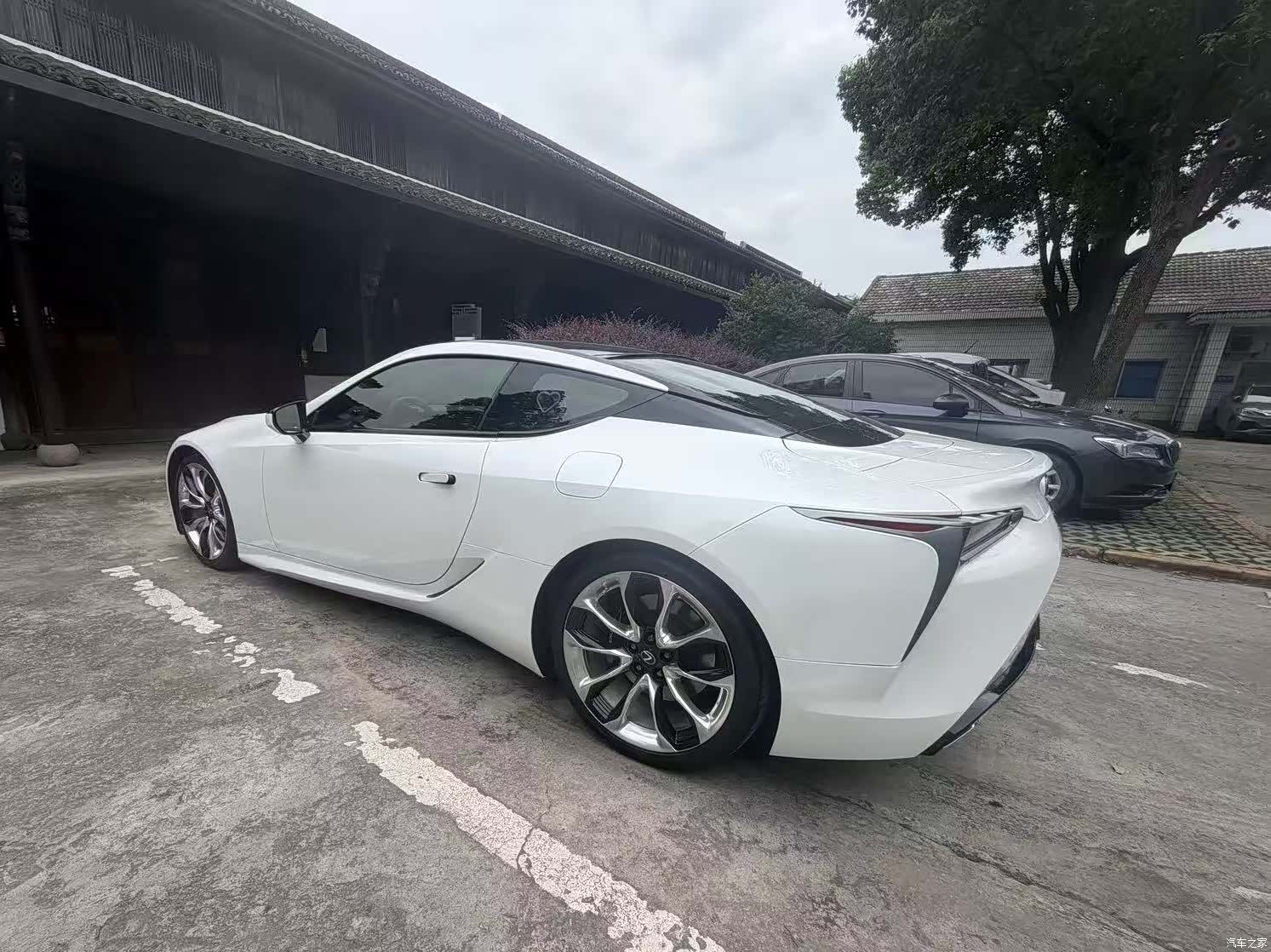 Lexus LC, 2018 все фото