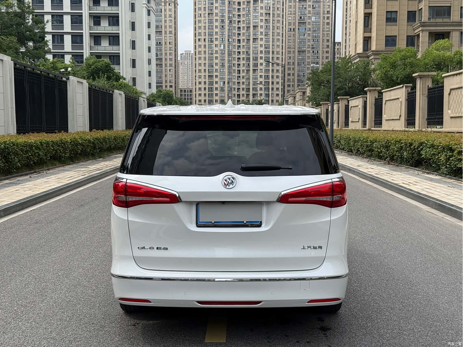 Buick GL8, 2020 все фото