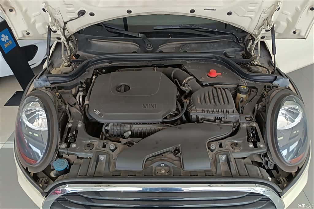 Mini ONE, 2019 10