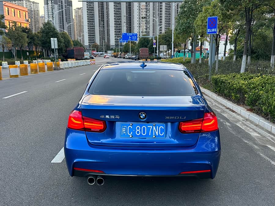 BMW 3 Series 2018, фото 5