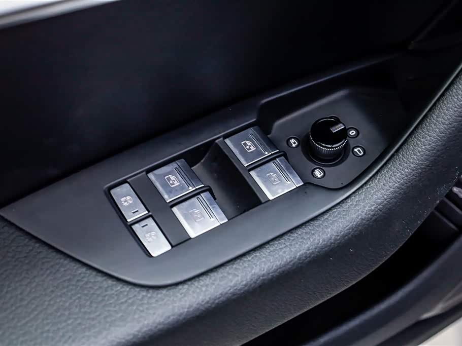 Dongfeng Wuhan Car