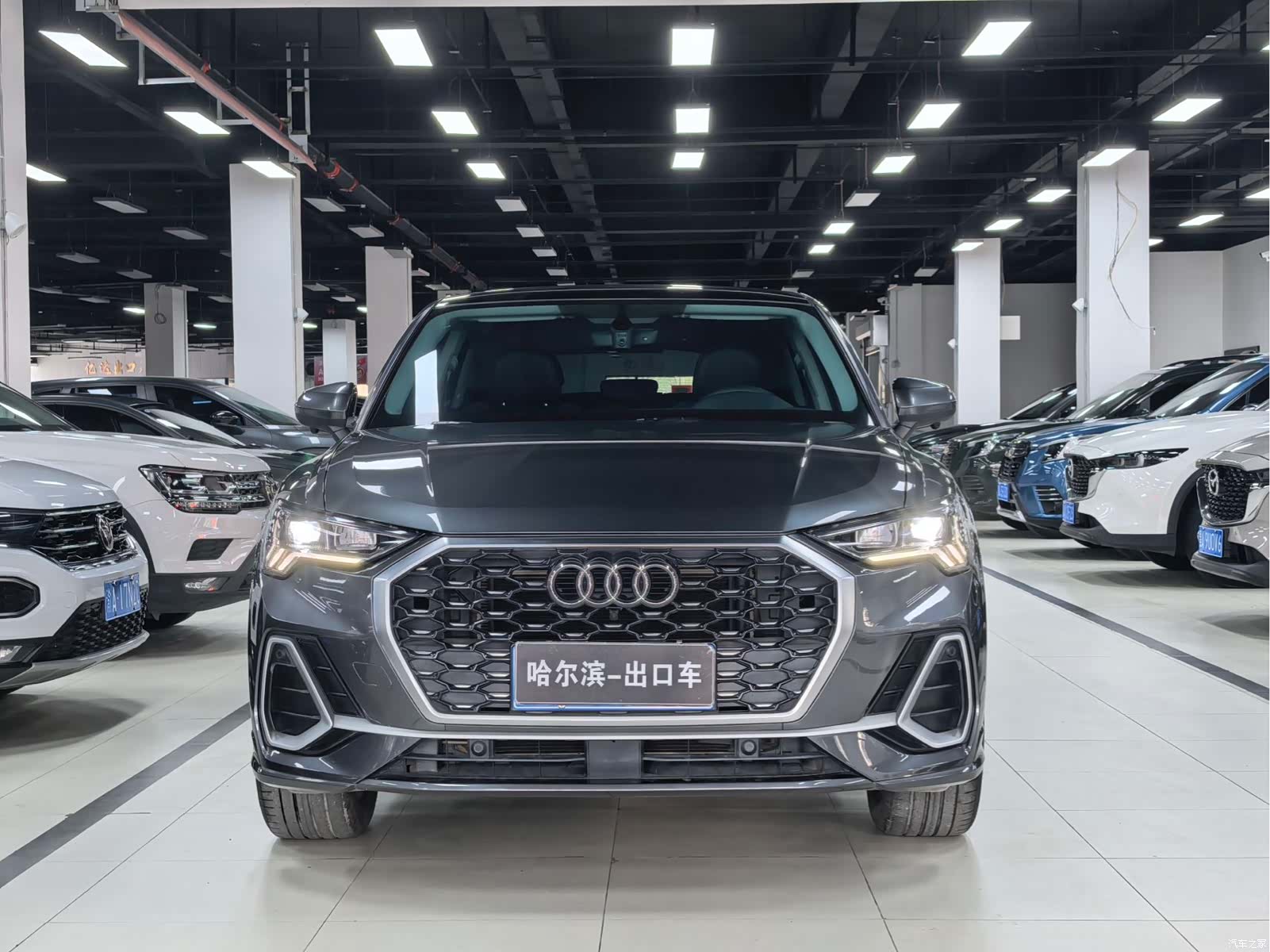 Audi Q3, 2022 2