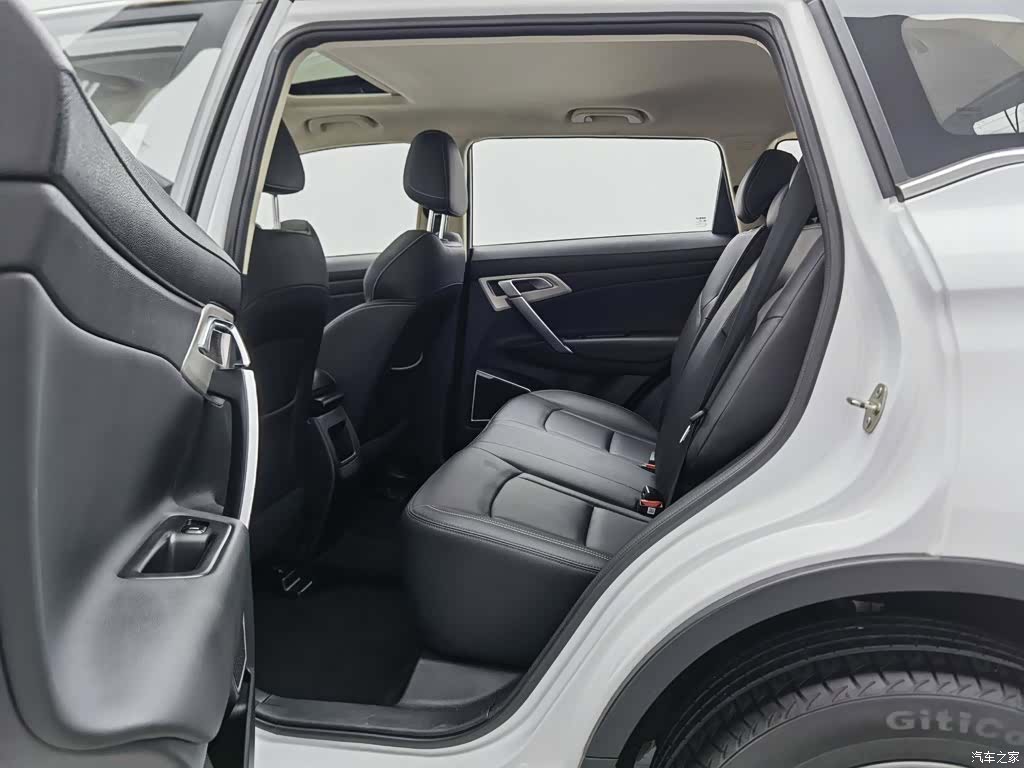 Geely Boyue, 2021 15