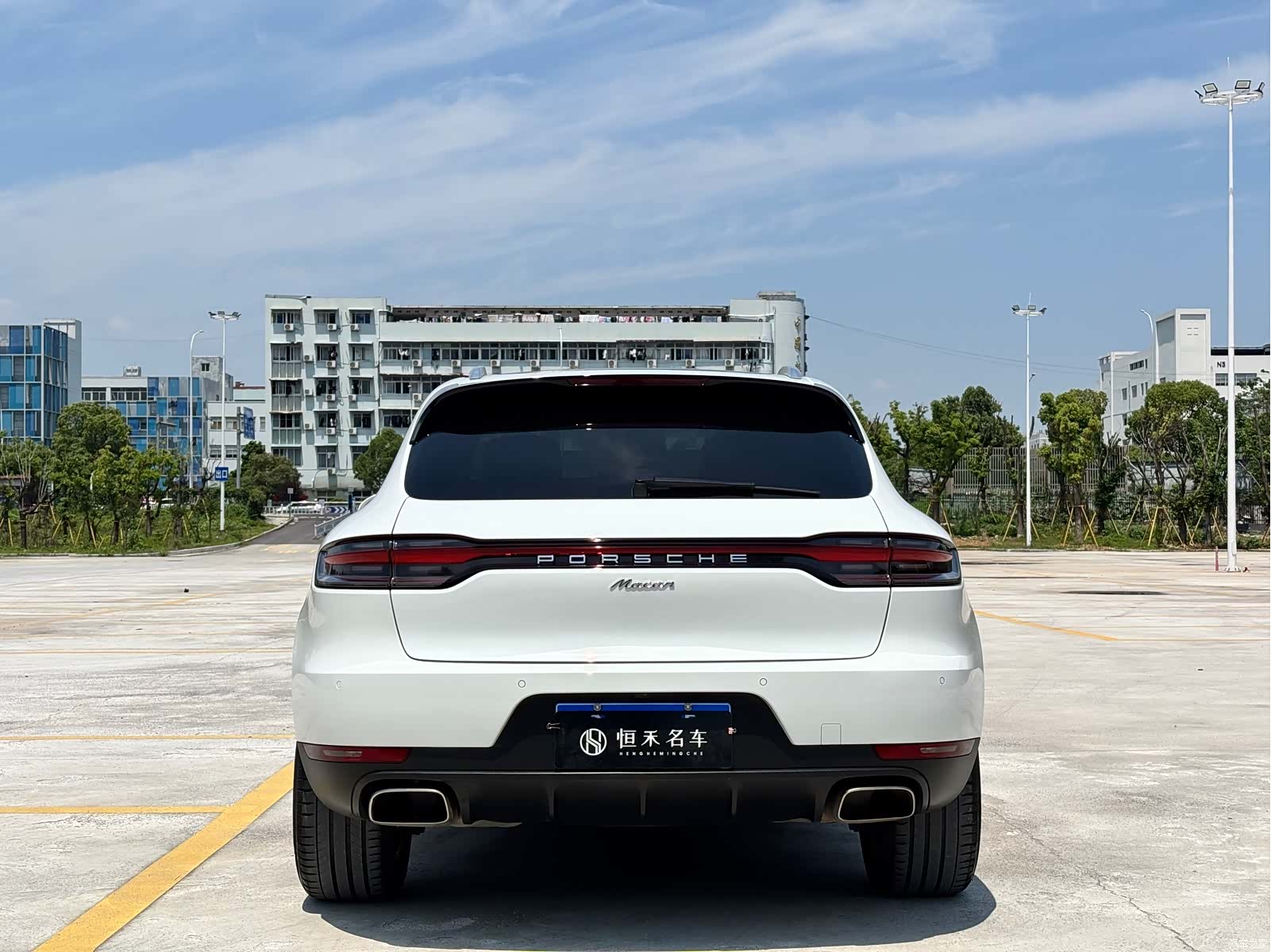 Porsche Macan, 2021 все фото