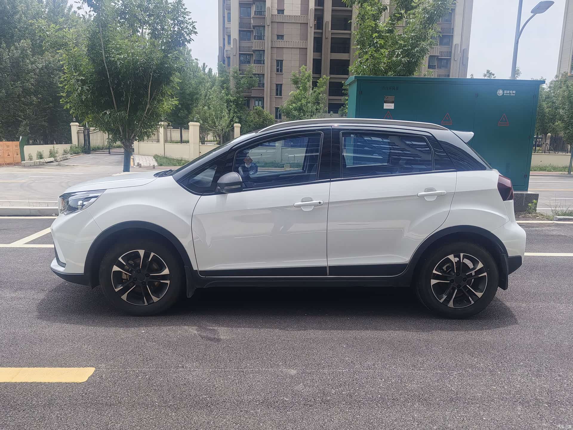 Geely EX3, 2022 4