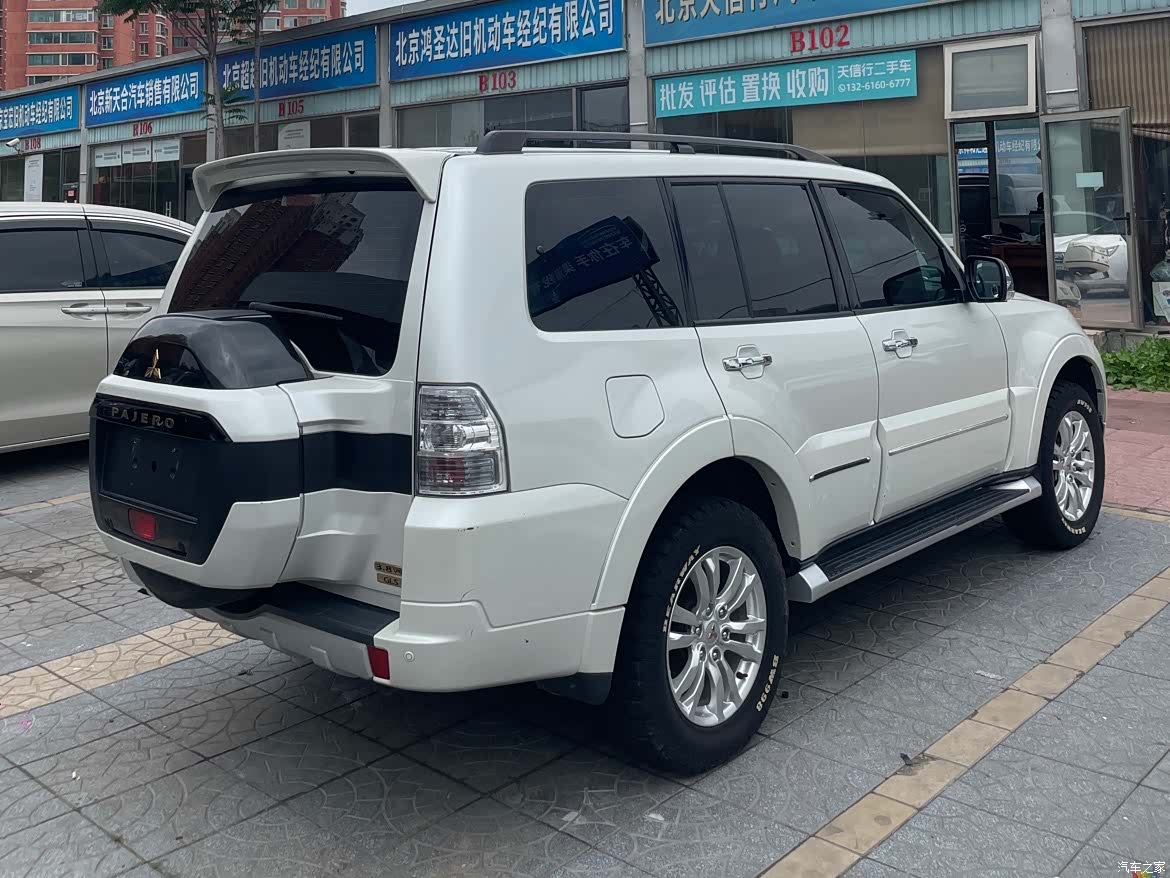 Mitsubishi Pajero, 2018 4