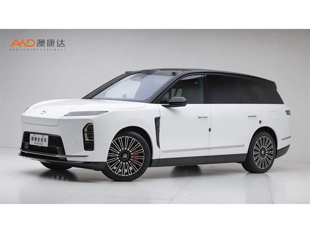 NIO ES8
