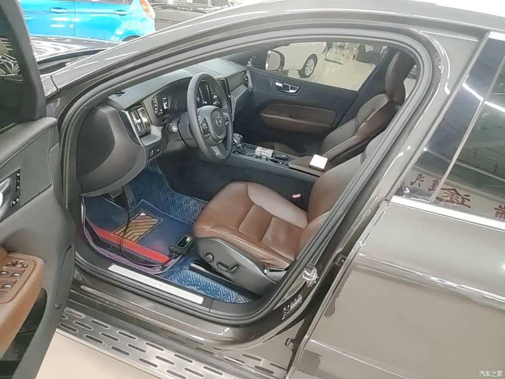 Volvo XC60, 2021 15