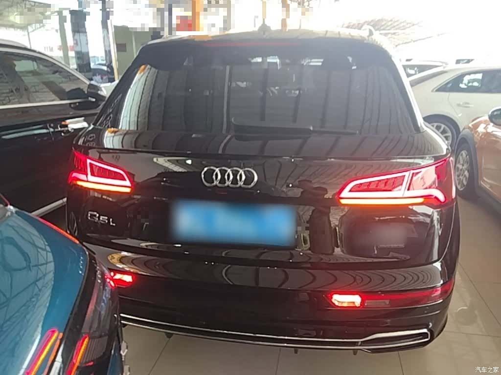 Audi Q5L, 2019 6