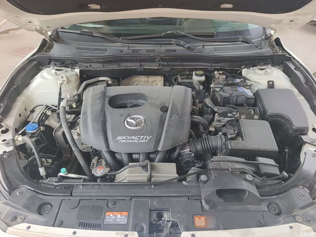 Mazda Mazda3, 2016 16