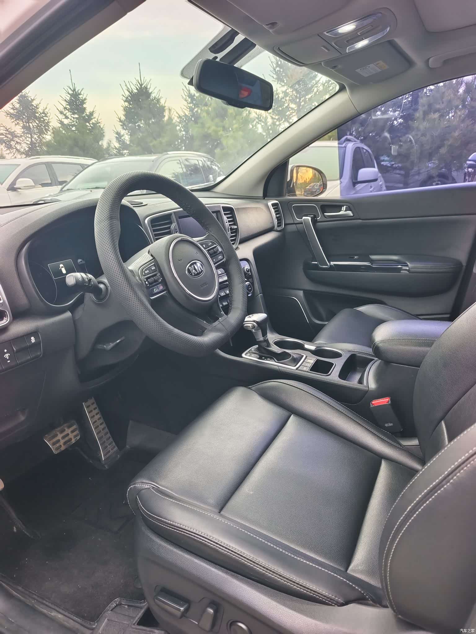 Kia KX5, 2016 4