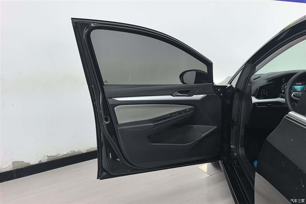 Volkswagen Golf, 2022 7