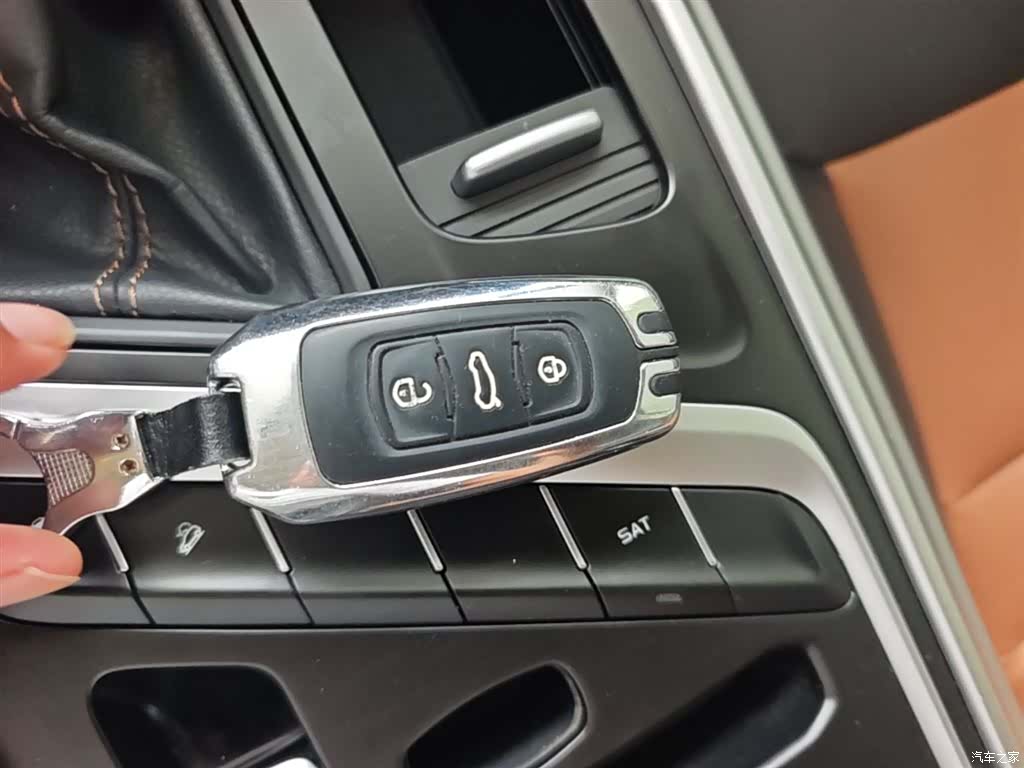 Geely X6, 2018 9
