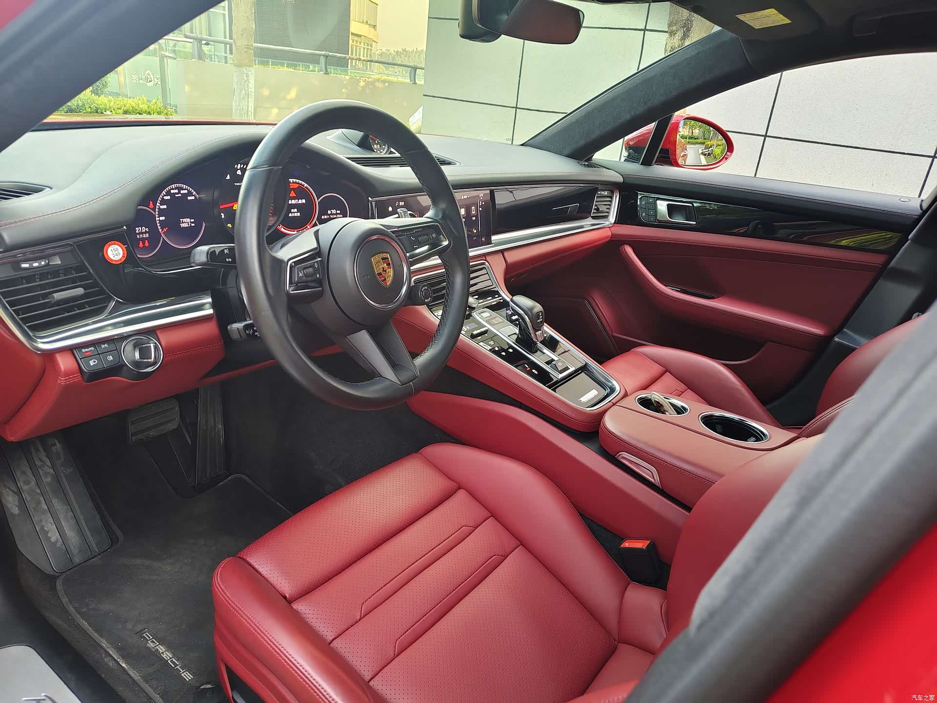 Porsche Panamera, 2022 6
