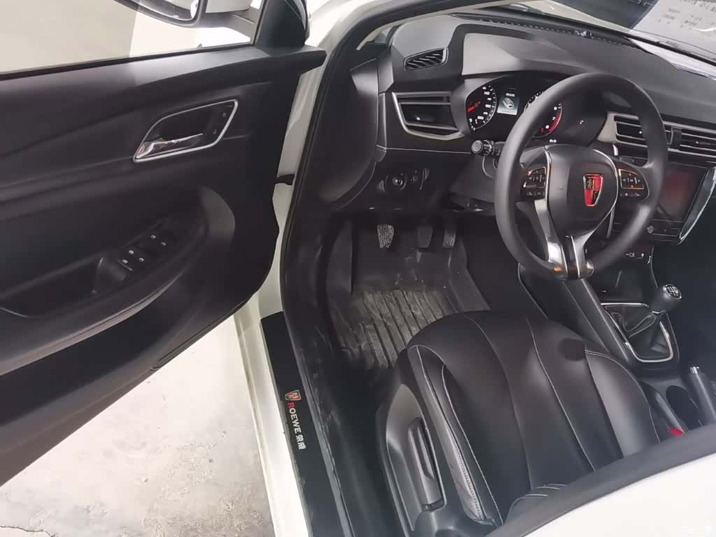 Roewe i5, 2021 16
