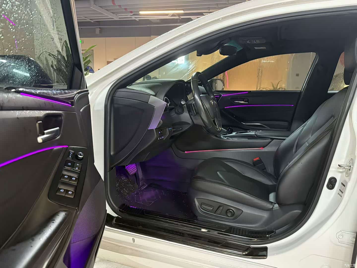 Toyota Avalon, 2022 3