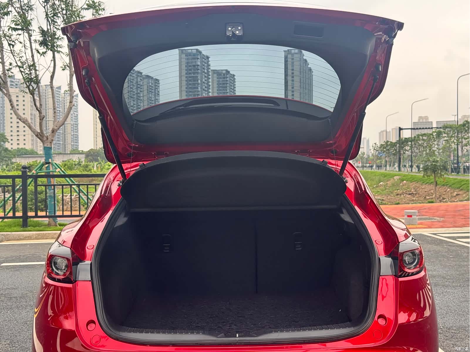 Mazda CX-4, 2020 13