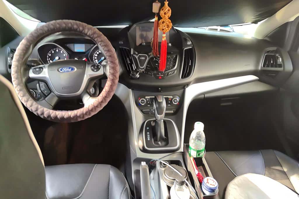 Ford Kuga, 2014 12