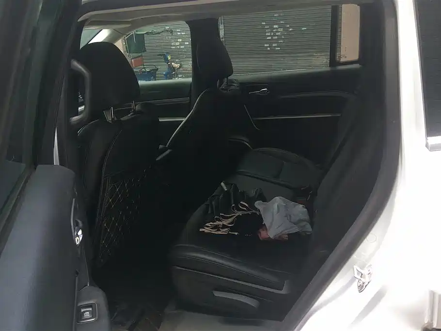 Jeep Grand Commander